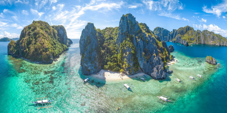 Explore And Visit The Many Wonders of Philippines