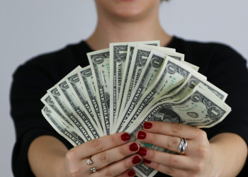 Overseas Lottery Winners Whose Lives Took A Turn For The Worse