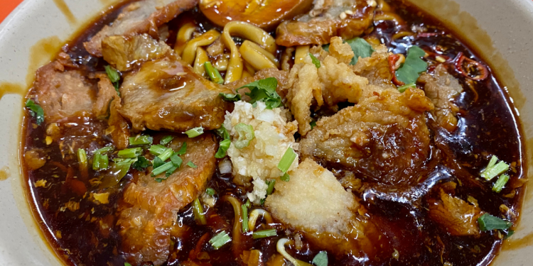 Top 5 Most Delicious Claypot Rice To Check Out