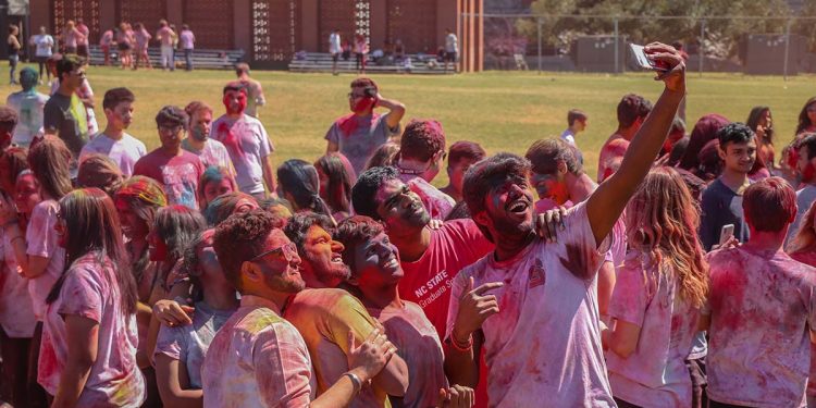 Experiencing Festivals and Celebrations in Singapore