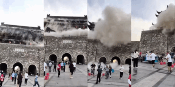 Historic Ming Dynasty Tower Roof Tiles Collapse Less Than a Year After Renovation