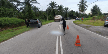 Woman Falls Out of Car After Door Opens Mid-Turn, Killed by Oncoming Oil Tanker