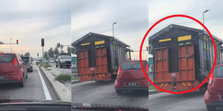 Drivers Stunned as Entire Wooden House Travels Slowly Along Busy Morning Highway Traffic