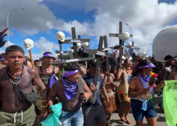 ‘Our future is not for sale… expel the intruders!’ – Indigenous groups march in Brasilia to demand land demarcation amid mining expansions
