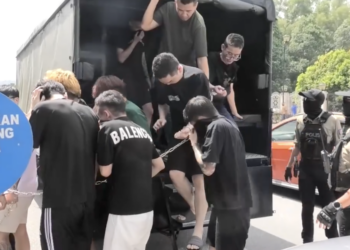 34 People Fined in Malaysia After Vandalizing Karaoke Center in Violent Attack