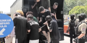 34 People Fined in Malaysia After Vandalizing Karaoke Center in Violent Attack