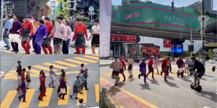 A Malaysian dance group performed Michael Jackson’s moonwalk while wearing traditional cultural attire