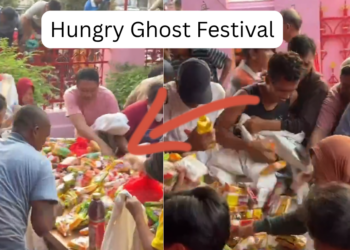 Crowds Scramble For Temple Food In Indonesia During Traditional Hungry Ghost Festival Ritual