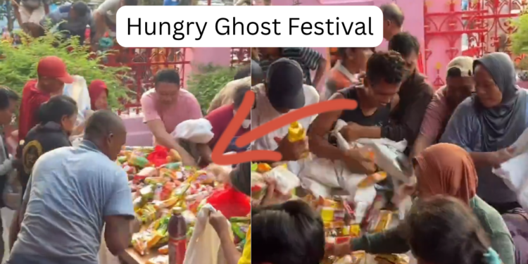 Crowds Scramble For Temple Food In Indonesia During Traditional Hungry Ghost Festival Ritual